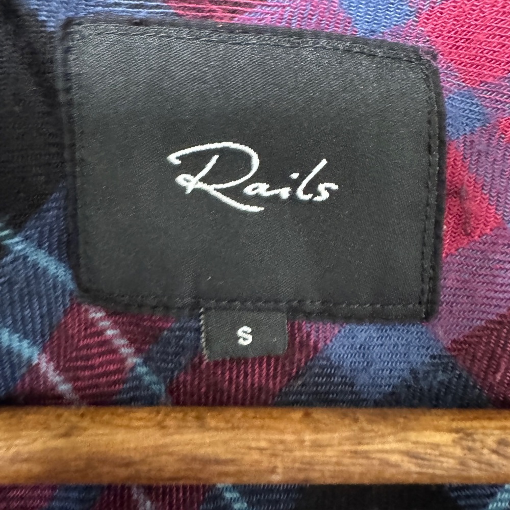 Rails Hunter Flannel Feel Button Front Shirt Midnight Ultramarine Berry Small - Picture 9 of 14